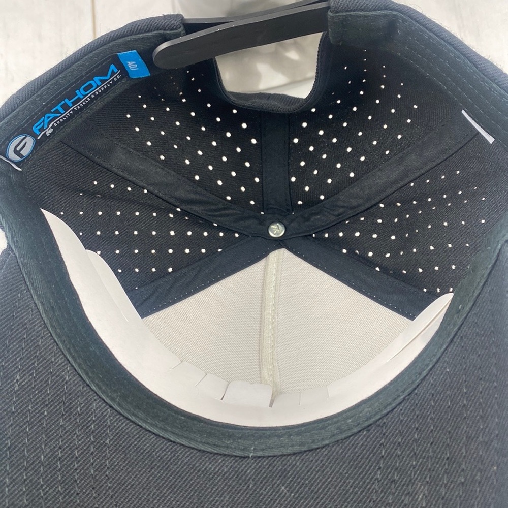 Fishing hat - Picture 4 of 4